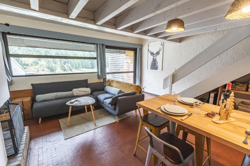 Photo de La Cabane du Cerf à Payolle