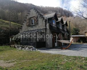 Maison en pleine montagne et nature à Campan